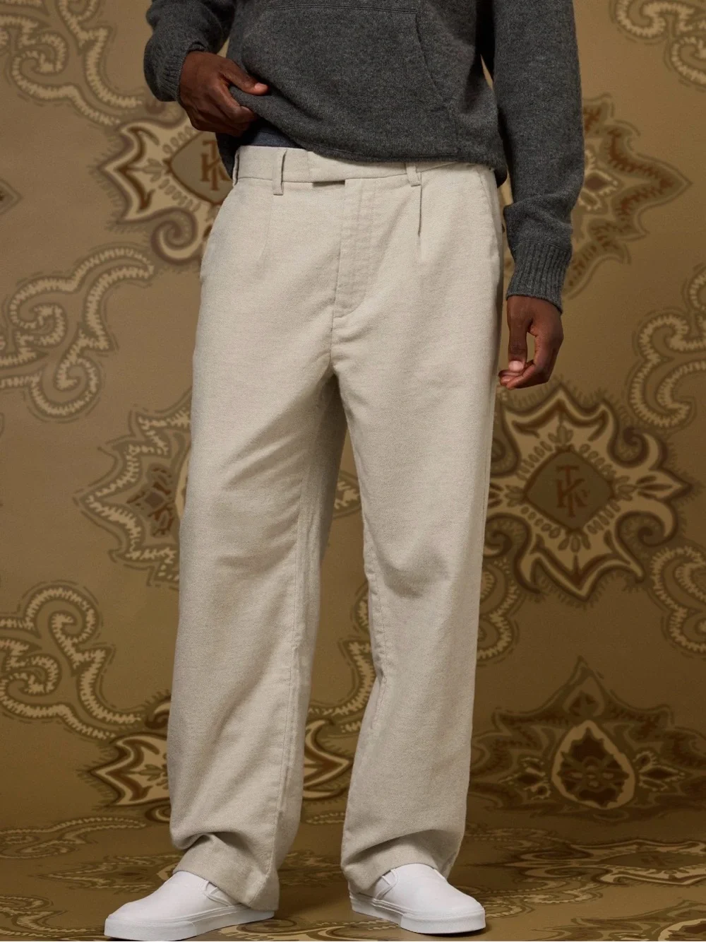 AE x Tru Colors Trouser Looser